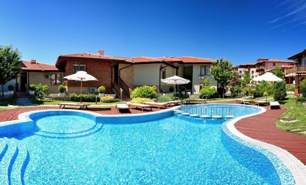 Psb Apartments In Gardens Of Eden Sweti Wlas Exterior foto